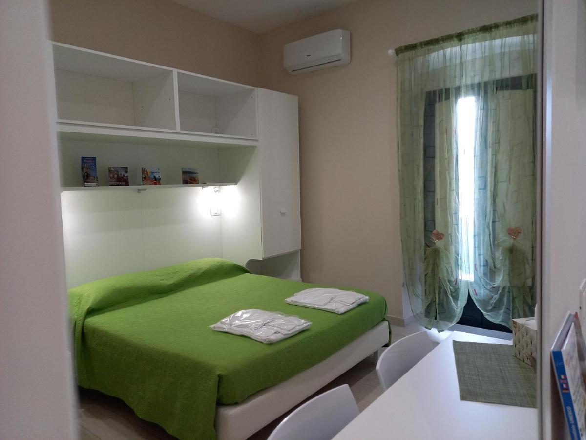 M & M Hotel Agropoli Kültér fotó