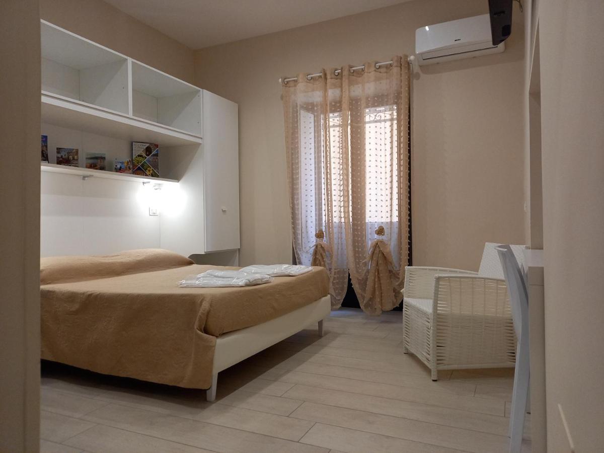 M & M Hotel Agropoli Kültér fotó